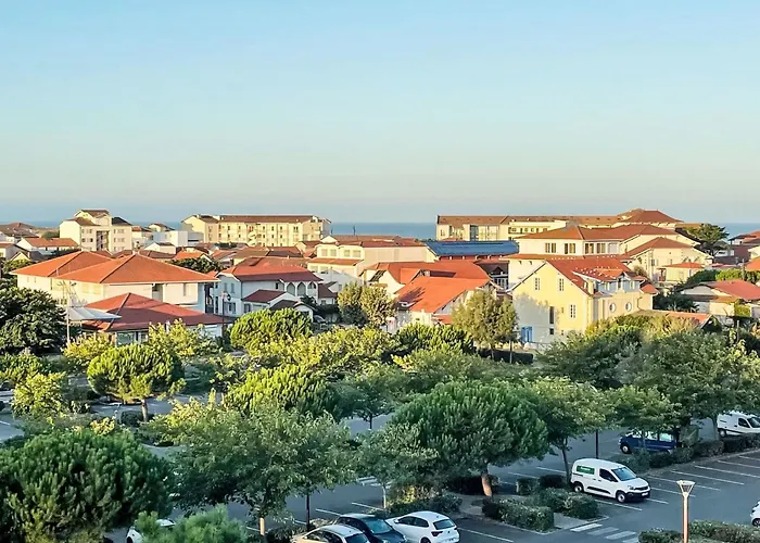 Les Patios De Flore-2 By Interhome *